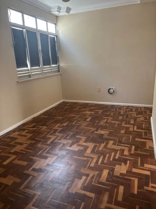 Apartamento com 2 Quartos para alugar, 65m² - Grageru — foto 4