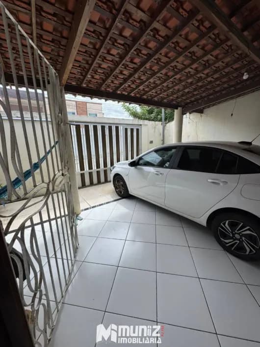 Casa com 2 Quartos para alugar, 155m² — foto 4